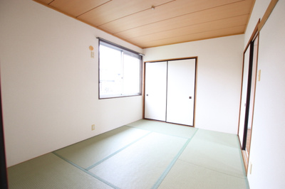 心安らぐや和室６帖～♪
