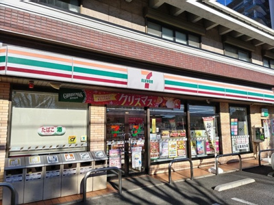 セブン－イレブン 春日部市粕壁東３丁目店まで200ｍ