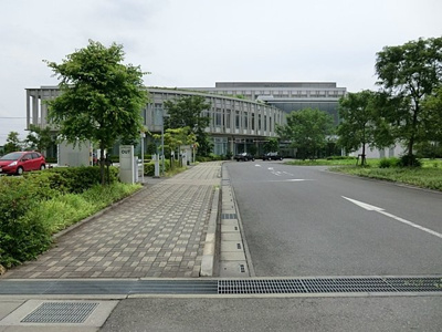 医療法人秀和会 秀和総合病院まで2500ｍ