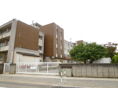 さいたま市立城北小学校まで900ｍ