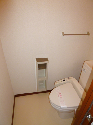 【別室参考写真】洗浄機能付便座