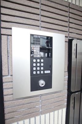 オートロックで安心ですね♪