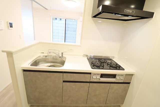 Σresidence歌川町　A棟のキッチン|システムキッチン