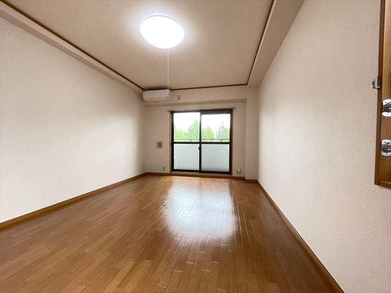カームリー　フォレストの内装