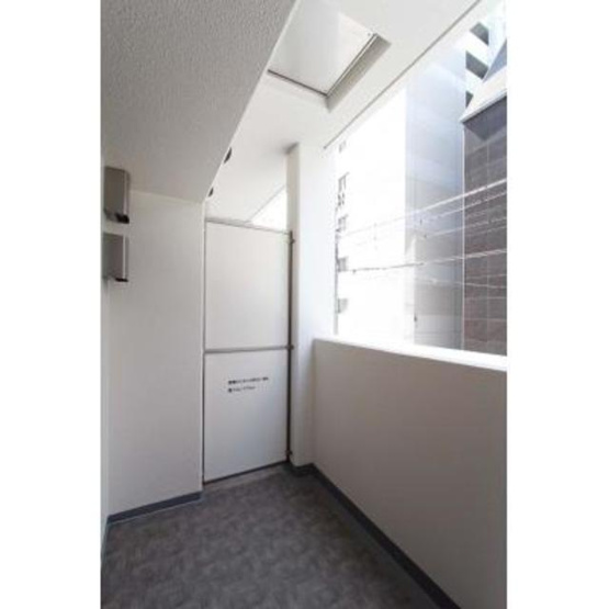 【バルコニー】 | パークナードフィット新富町 | ※写真は同タイプ住戸です。