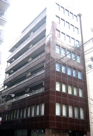 喜助九段北ビルの外観