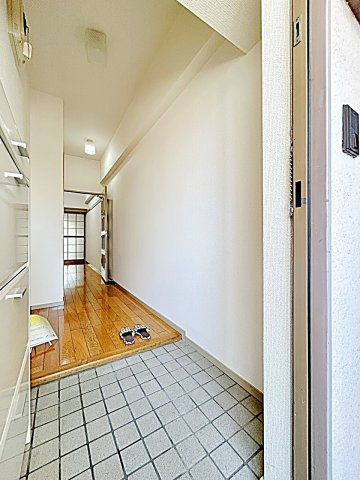 アーバンライフ金山Ⅱの玄関