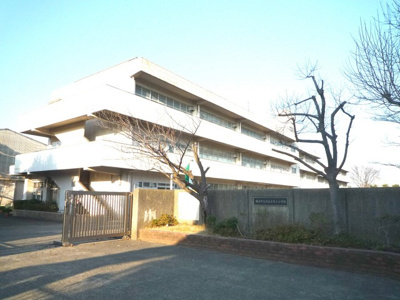 横浜市立港南台第三小学校まで150ｍ