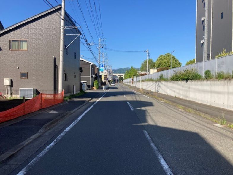 中央区田名新築戸建て　01期1号棟の前面道路含む現地写真|前面道路含む現地写真です