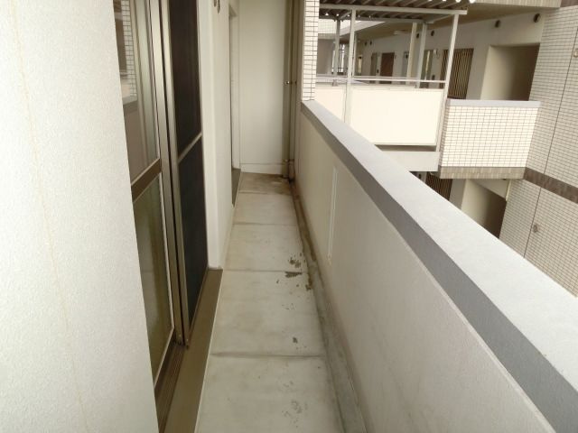 【バルコニー】 | 第5元木ビル