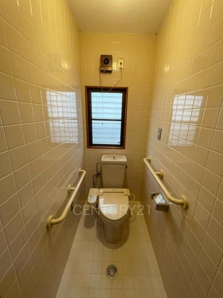 前橋市日吉町中古一戸建てのトイレ