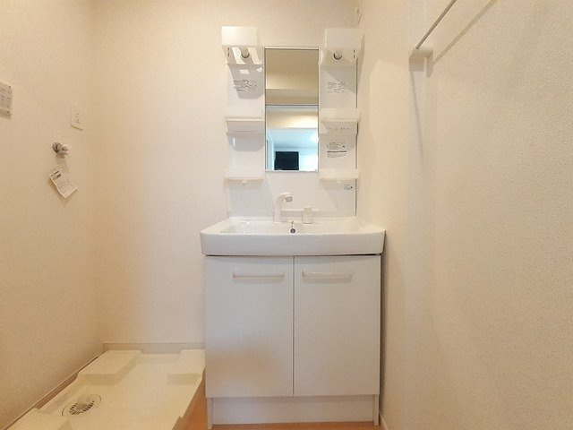 パークメゾンの洗面所|脱衣スペースもあります