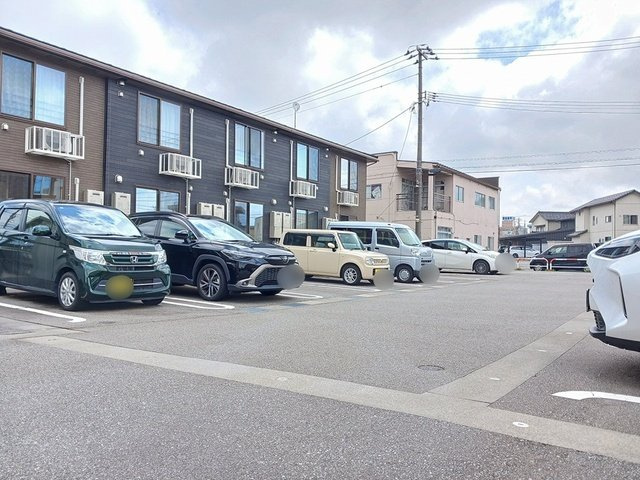 ラ・セーヌ　みよいⅠの駐車場|駐車場です