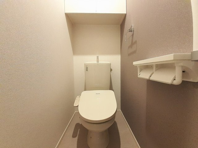 シャインビューⅤのトイレ|コンパクトで使いやすいトイレです