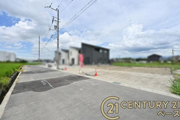 リーブルガーデン東辻 ２号棟 ／新築一戸建の前面道路含む現地写真|■現地撮影写真■自然豊かな環境です！