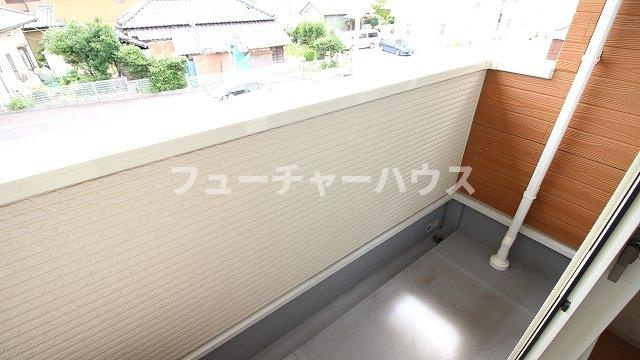カーサ府中　Ⅱのバルコニー|お洗濯にも便利なバルコニー付き
