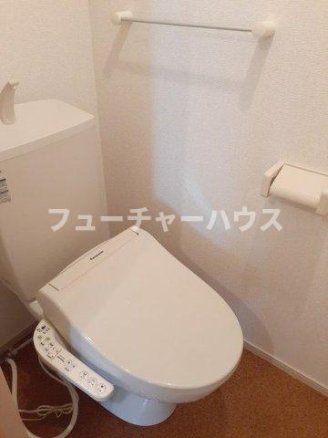ゴールデンベア　イーストのトイレ|清潔感のあるトイレです