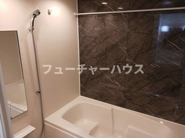 セレーノＡＨ　Ⅰの浴室|落ち着いた空間のお風呂です
