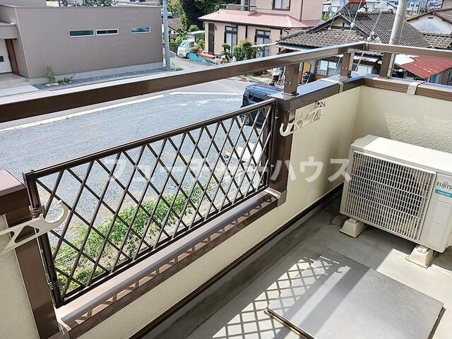 トップコートのバルコニー