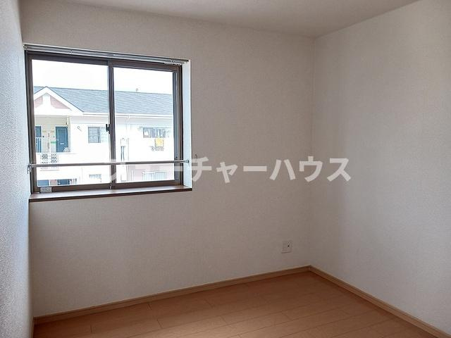 トップコートの内装