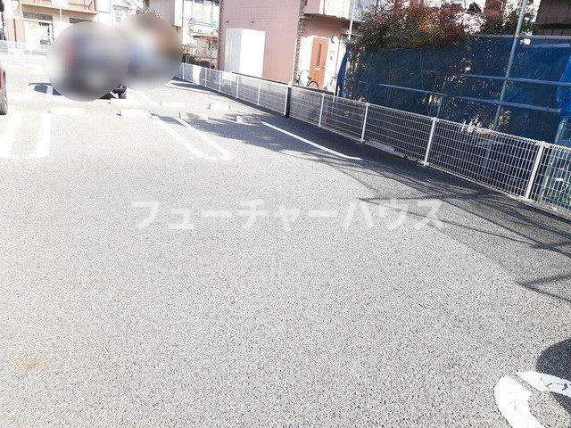 クラール　モデッサの駐車場|駐車場があるので、車を買う予定の方も安心です