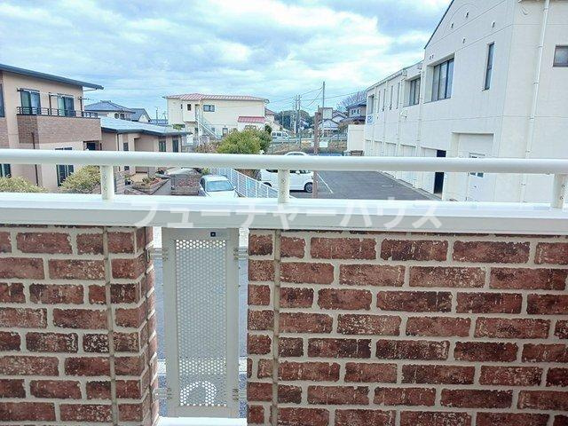 セレノプラシードⅡのバルコニー|お洗濯にも便利なバルコニー付き