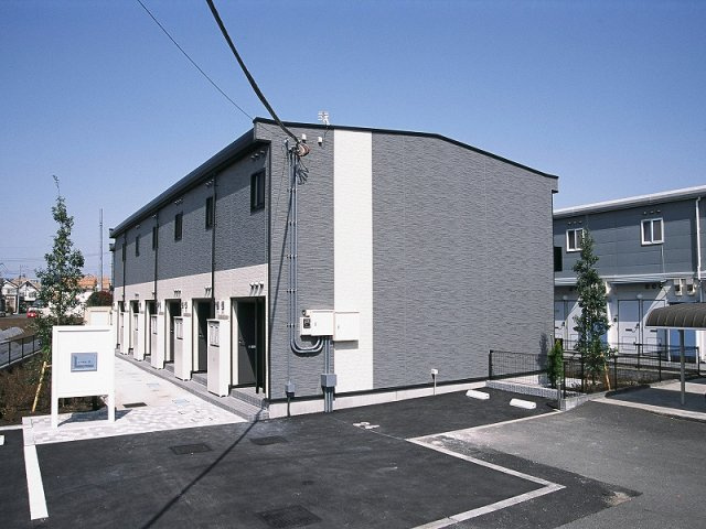 レオパレスシャルムⅡの外観