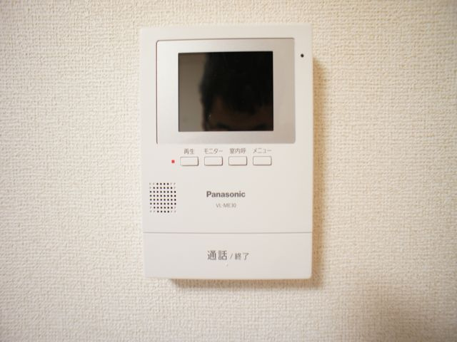 【セキュリティ】 | リュミエール | 訪問者の確認ができるTVドアホン付きです♪