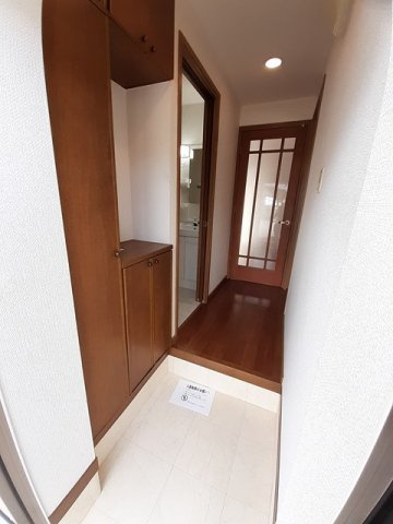 サンドミールの玄関