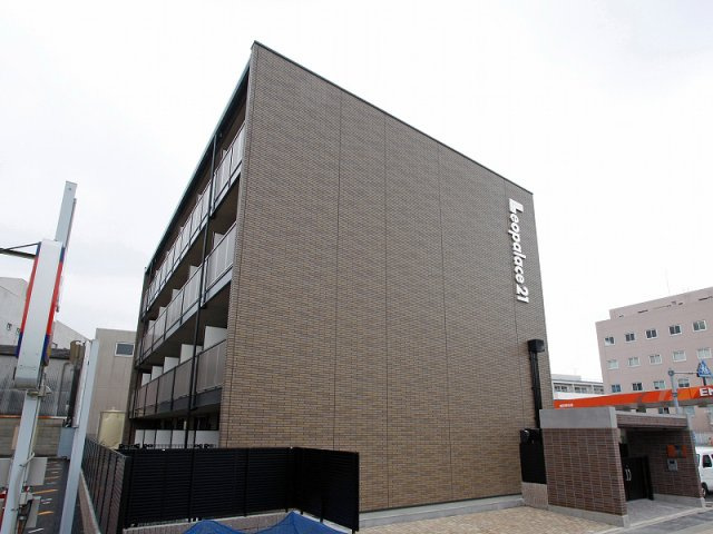レオパレスまつばらの外観
