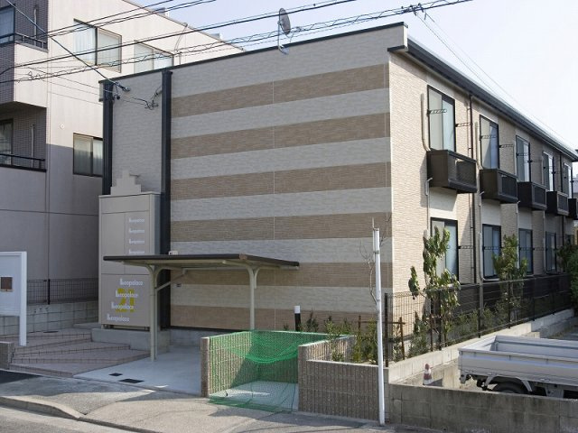 レオパレスヴィゴーレの外観