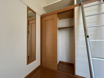 【内装】 | レオパレスグリーン青毛