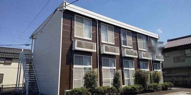レオパレスペンシエーロの外観