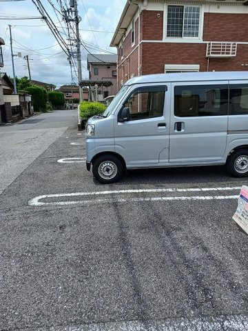サンハイツの駐車場