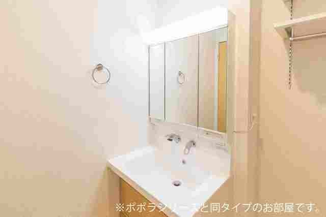 凛　Ⅰの洗面所