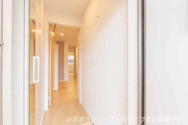 凛　Ⅰの玄関