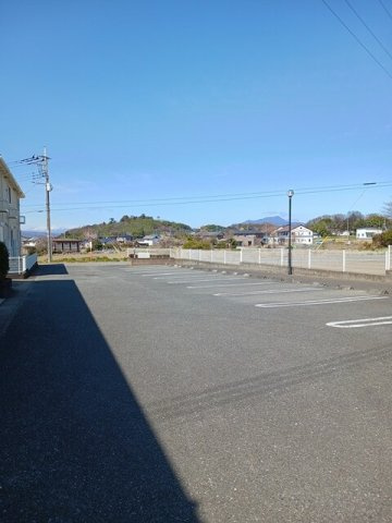 ステラパルテＡの駐車場