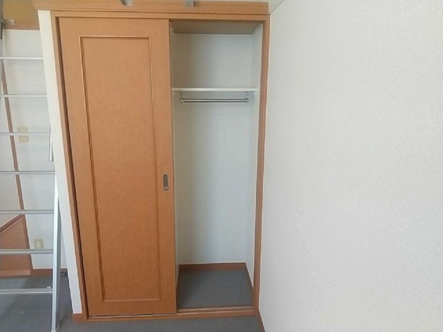 レオパレス七国レオンの内装