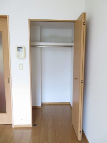 サンリット・シーズンの収納