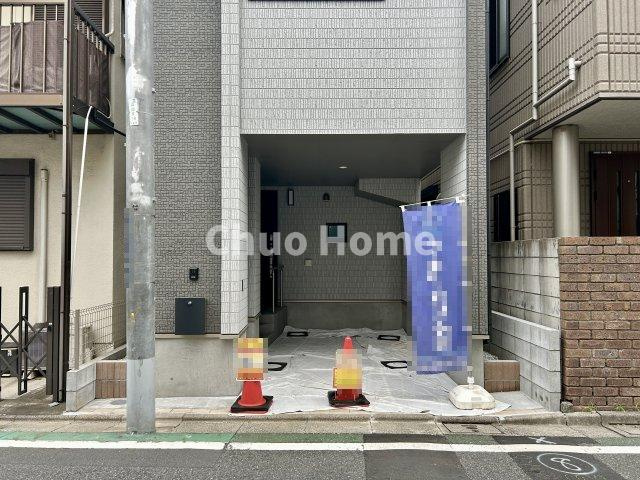 葛飾区小菅3丁目新築分譲住宅の駐車場|カースペース
