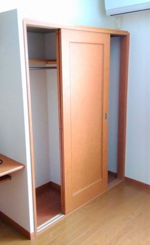 レオパレススズキの内装