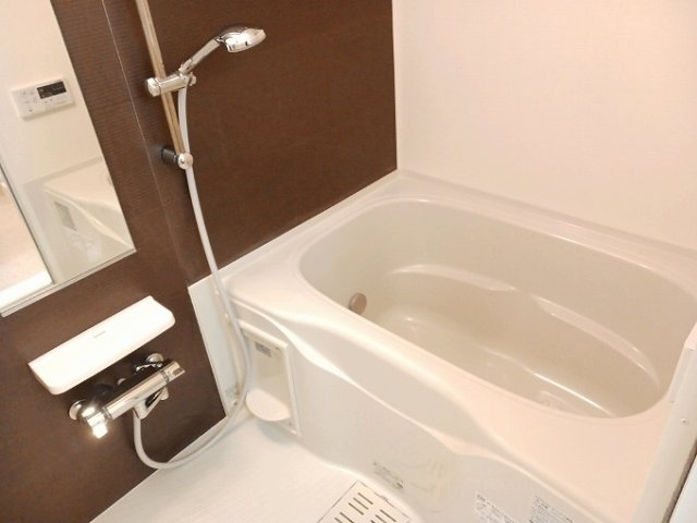 サンライズ　ガーデンの浴室