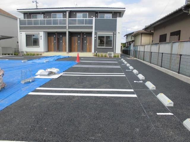 Ｒｅｎｎｙ　ｖｉｌｌａｇｅの駐車場