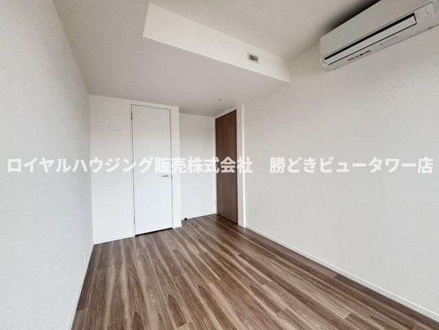 【寝室】