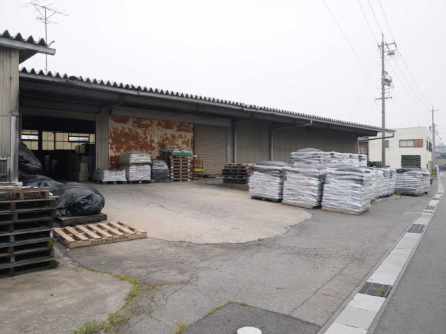 高浜市二池町6丁目貸倉庫