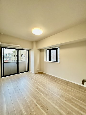 オリンポス八広の子供部屋|【子供部屋】お子様を持つ家庭の約6割が「家族や子どものため」に購入を希望。入学後の転校を避け、広い空間でのびのび育てたいなどの親心が、家探しのきっかけになっているようです。