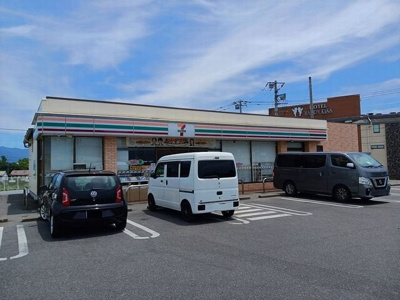 【周辺】 | ルミナス・Ｃ | セブンイレブン甲斐双葉赤坂台店まで1400m