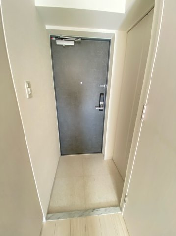 エスリード難波セントラルの玄関