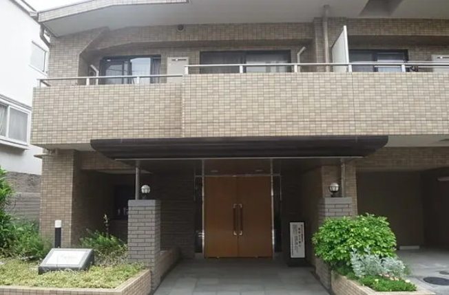 【エントランス】 | ソフィア学芸大学