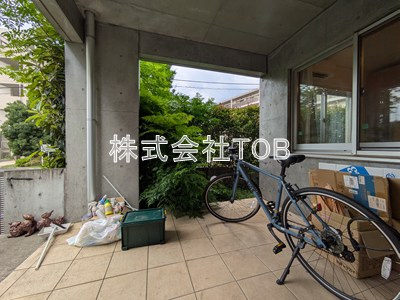 【庭】 | ルーネス南烏山